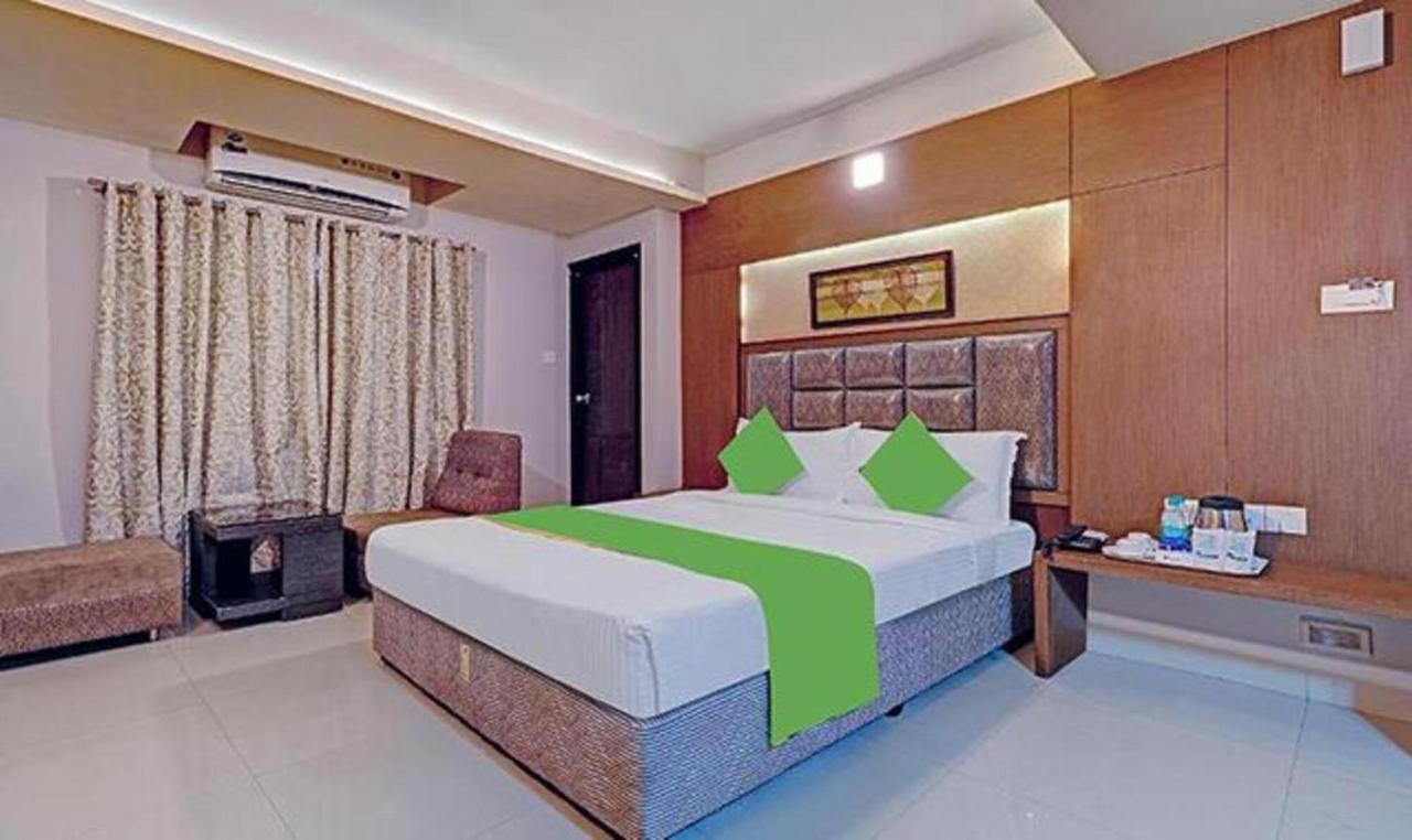 Pine Tree Boutique Hotel Ченай Екстериор снимка