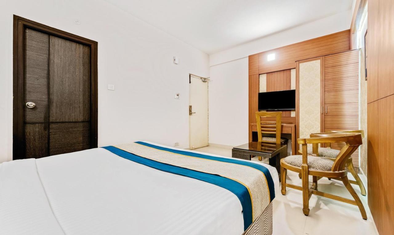 Pine Tree Boutique Hotel Ченай Екстериор снимка