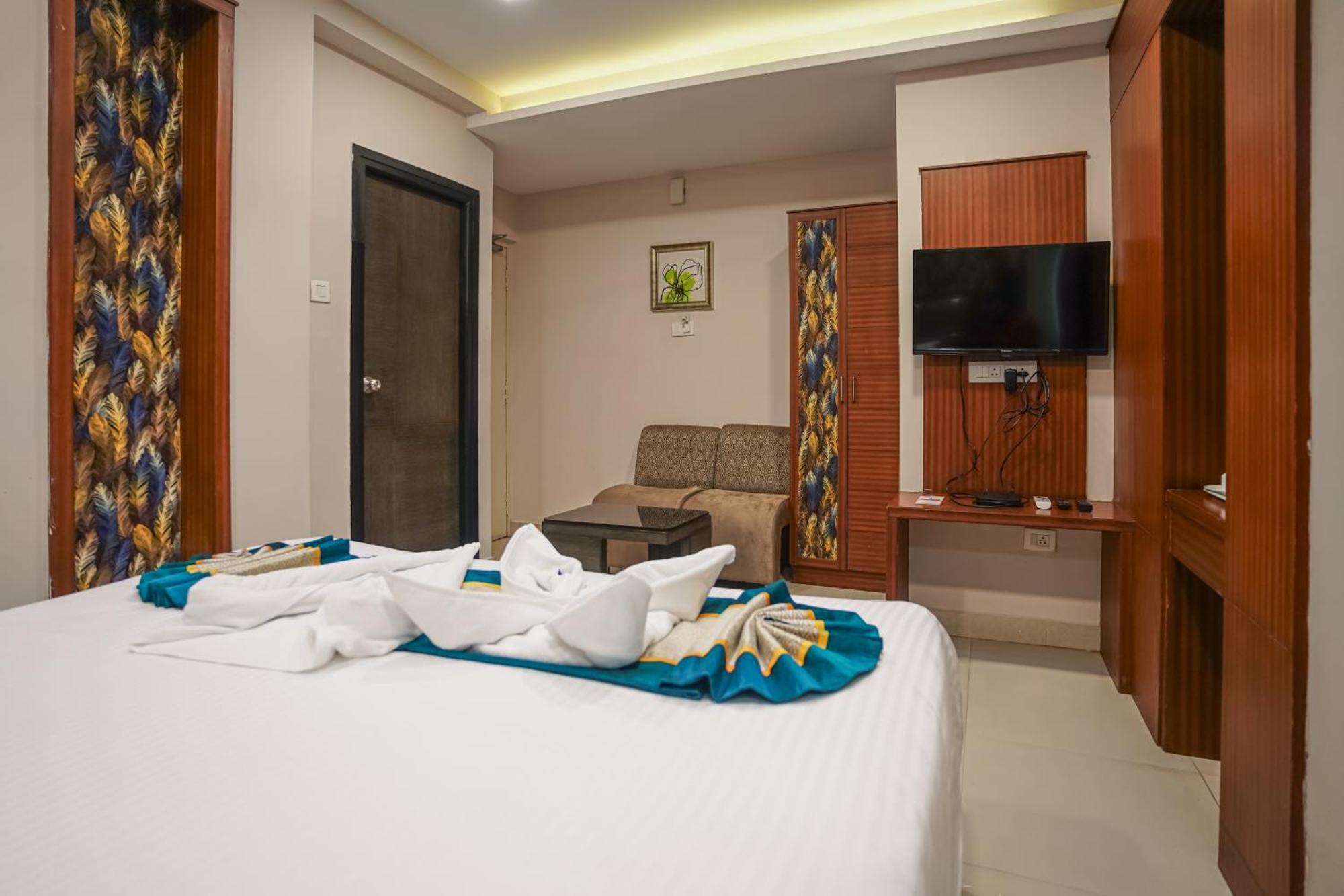 Pine Tree Boutique Hotel Ченай Екстериор снимка