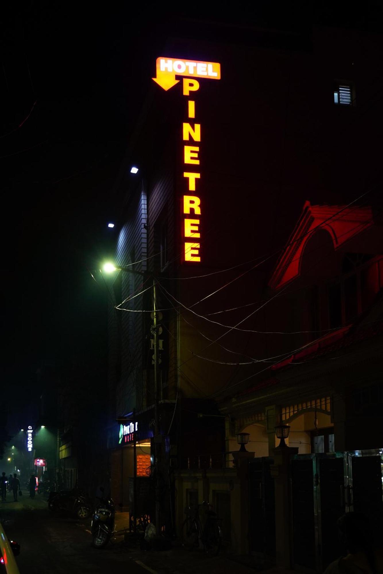 Pine Tree Boutique Hotel Ченай Екстериор снимка